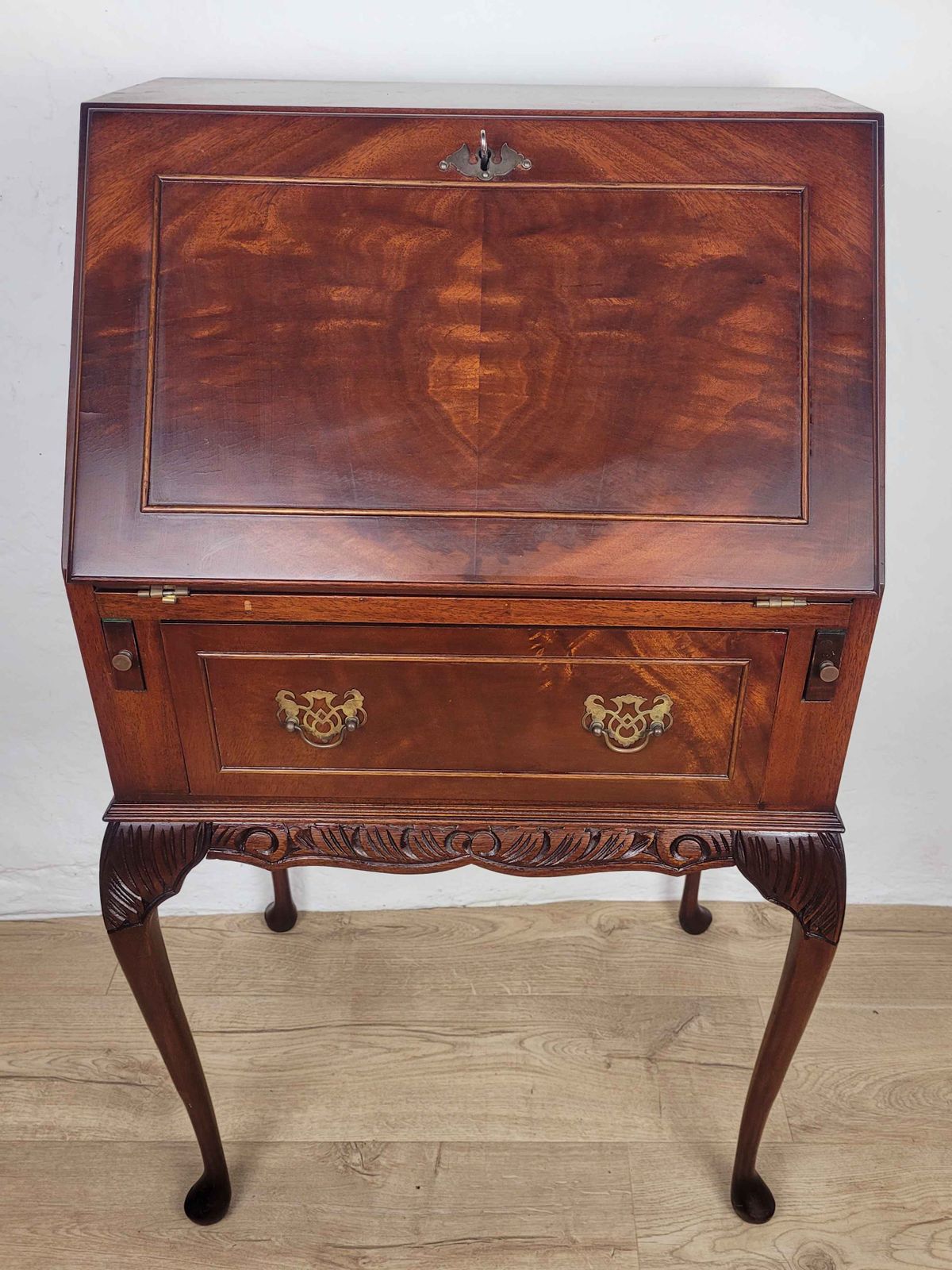photo furniture Vintage Ladies Writing Desk 1960s Lock & Key Drawer Mahogany