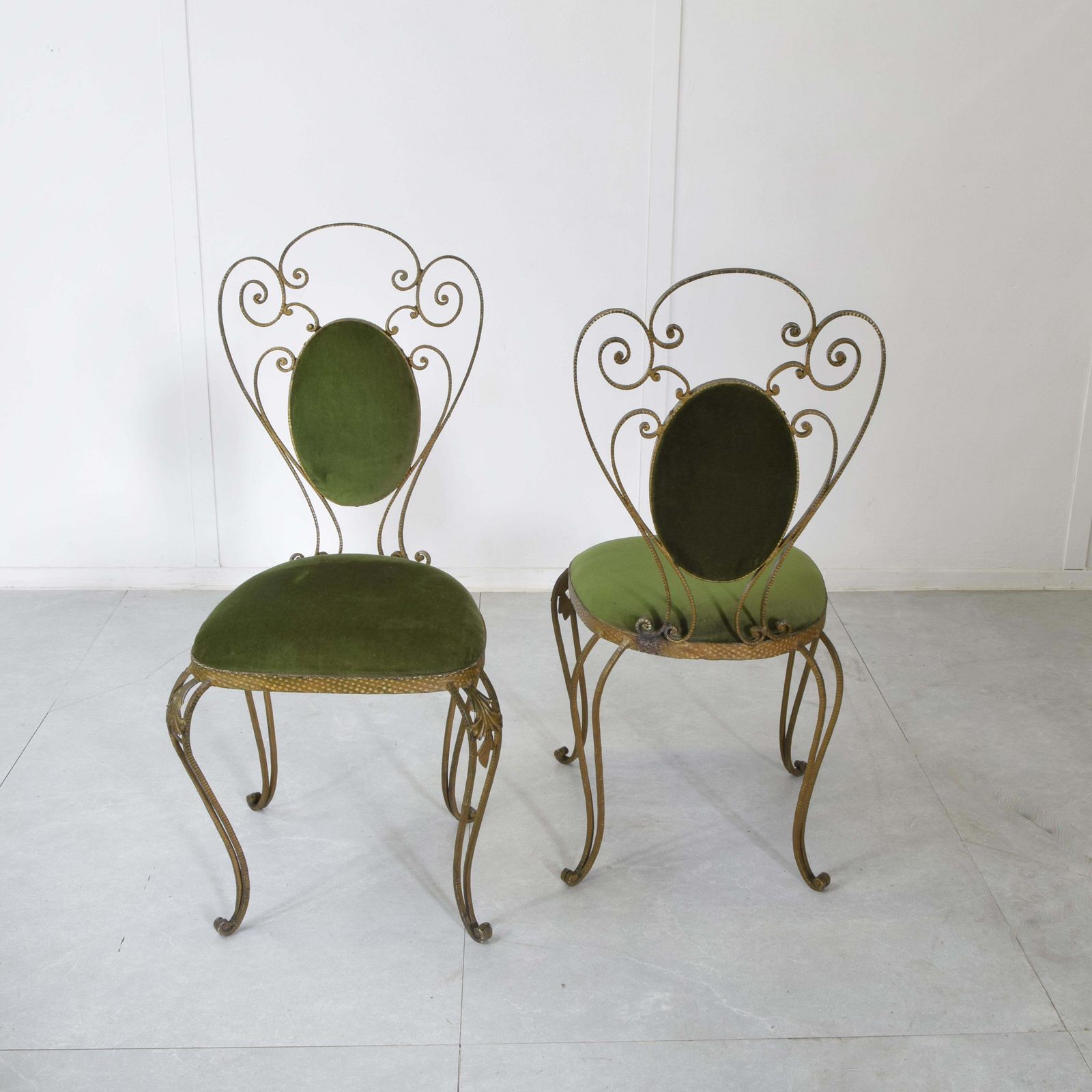 Pier Luigi Colli Set Of Two Chairs In Wrought Iron And Velvet 1950s photo 1324.0