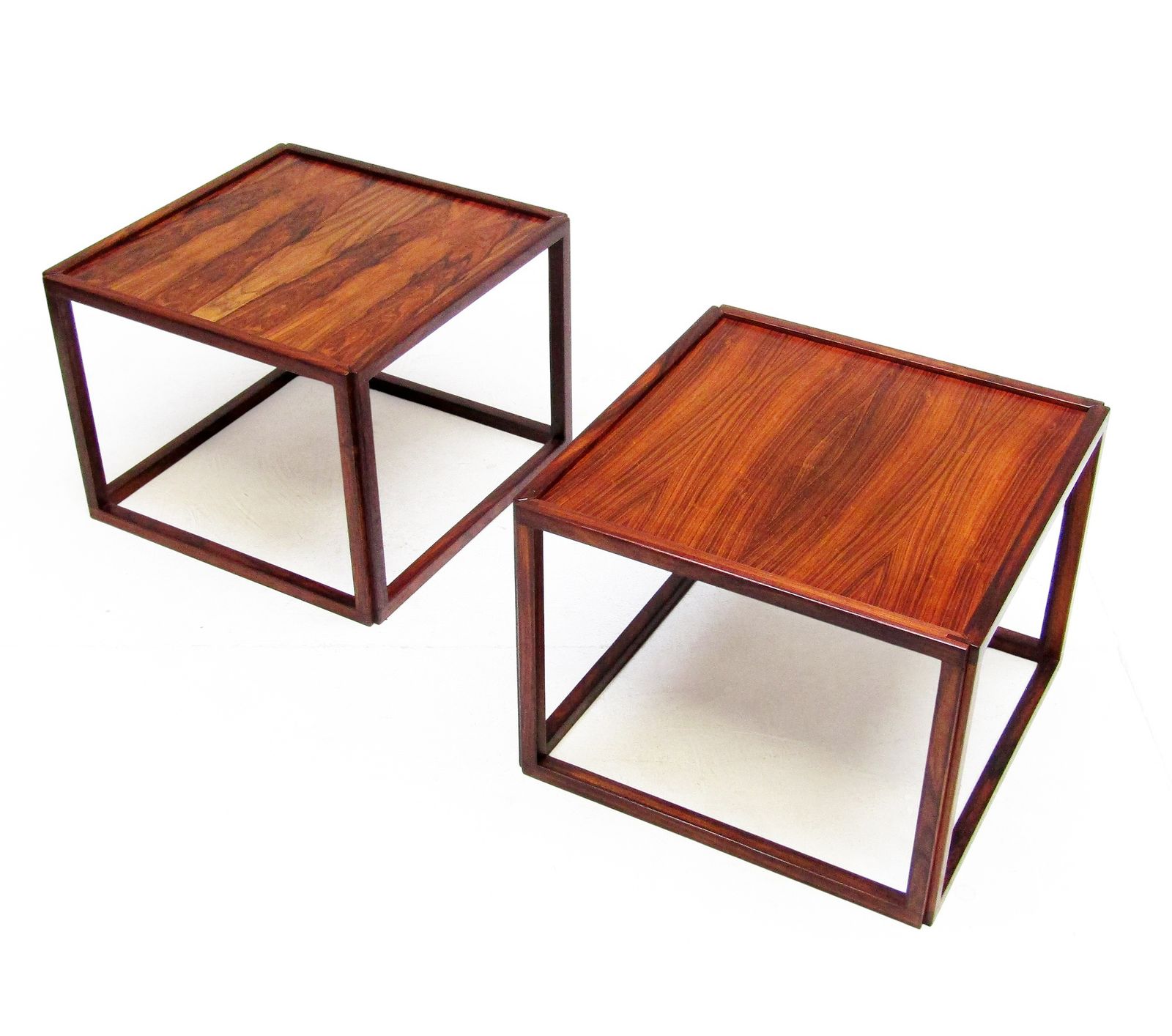 photo furniture Pair Of Danish Cube Side Tables In Rio Rosewood By Kai Kristiansen