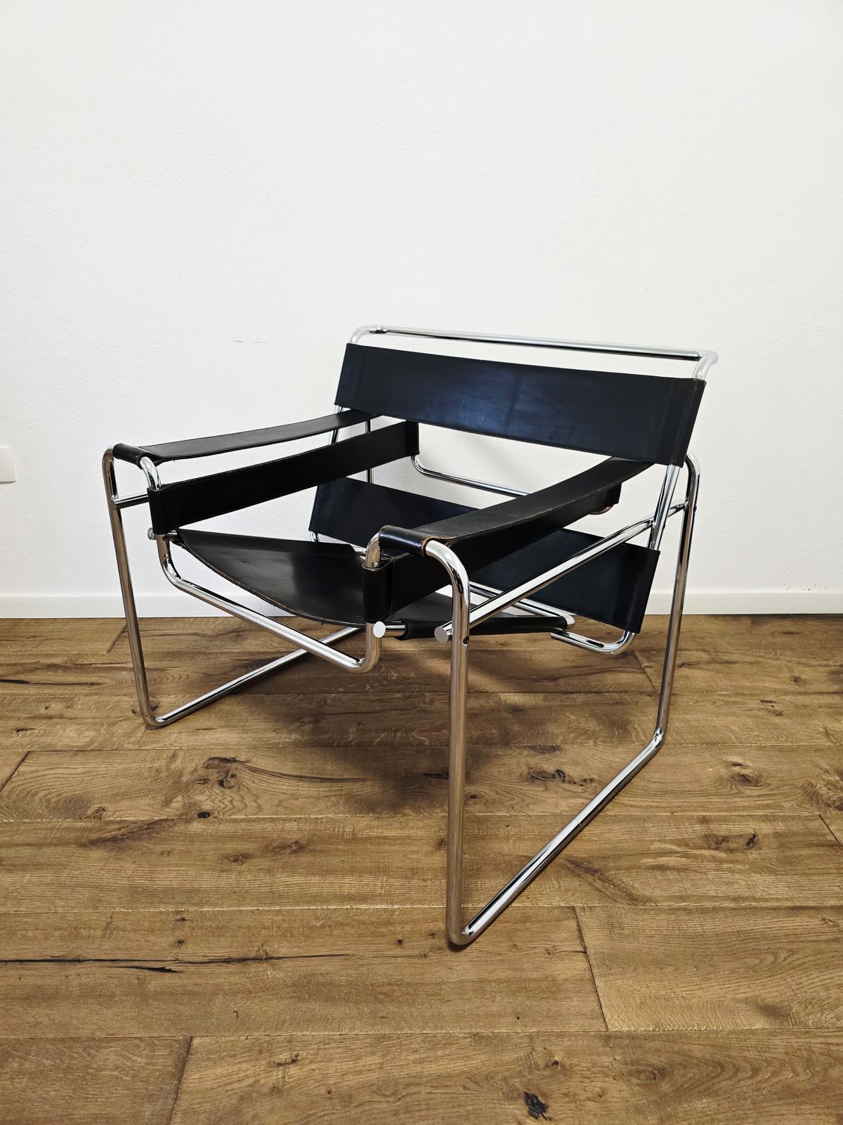 60s Wassily Chair By Marcel Breuer For Gavina (Original) photo furniture