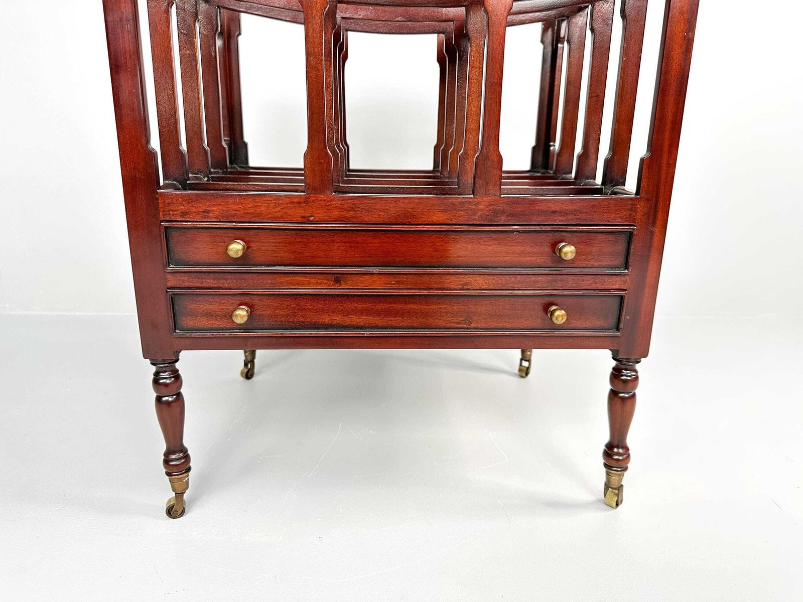 Vintage Mobile Magazine Rack With Walnut Veneer, England, Late 20th Century photo furniture