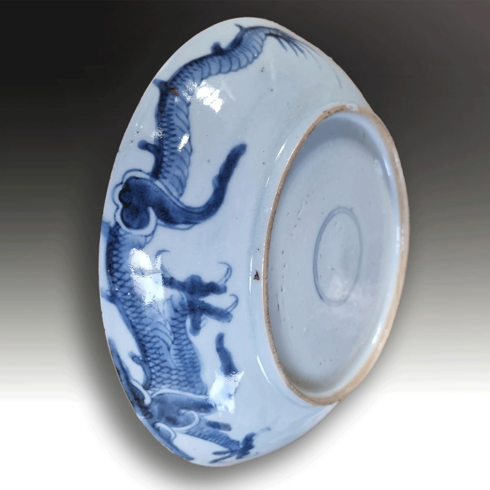 Late Ming Dragon Plate  17th C  Underglaze Cobalt Blue & White  Superb 20cm W photo furniture