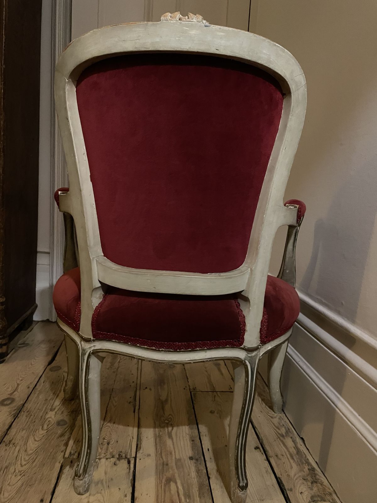 Pair Of Red Velvet Vintage Chairs photo 400.0
