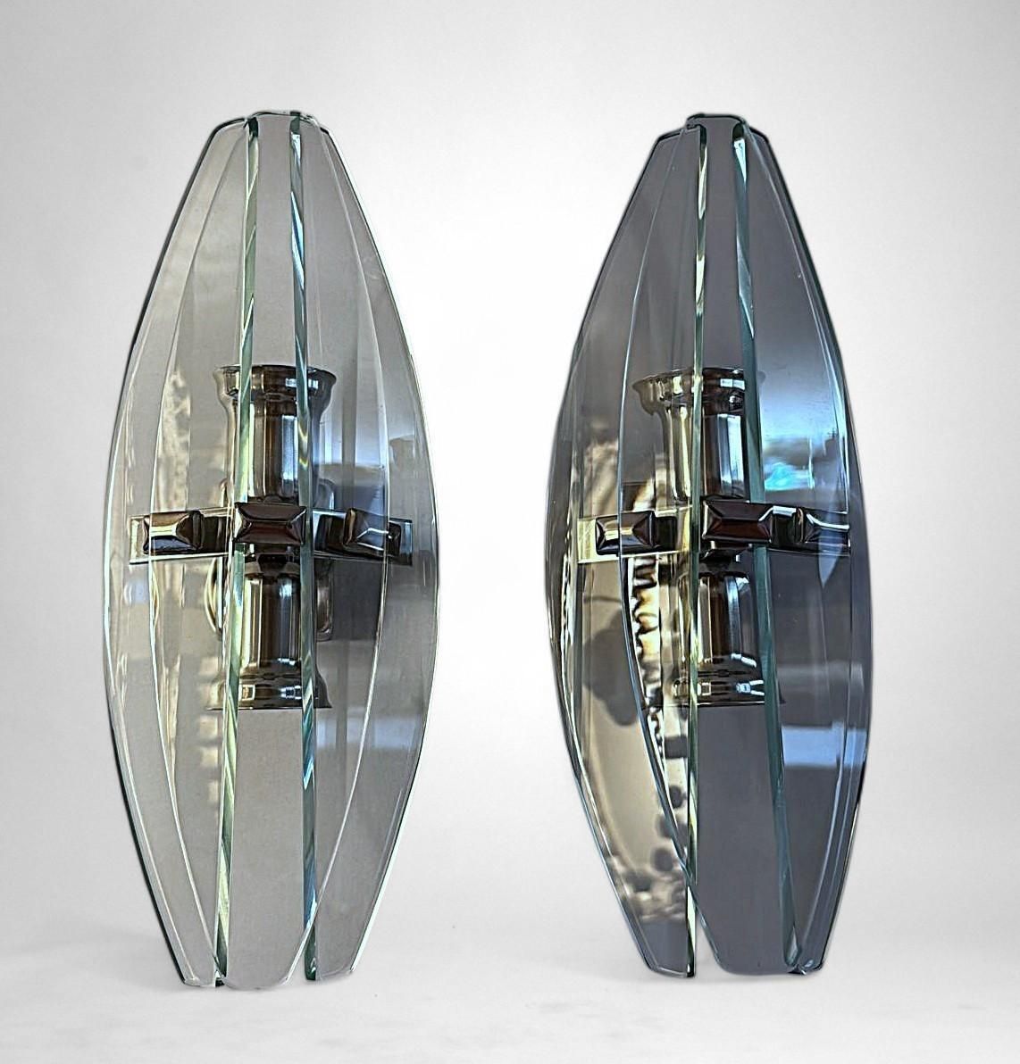 Italian Pair Of Wall Sconces Space Age Style Metal And Tempered Crystal photo 844.0