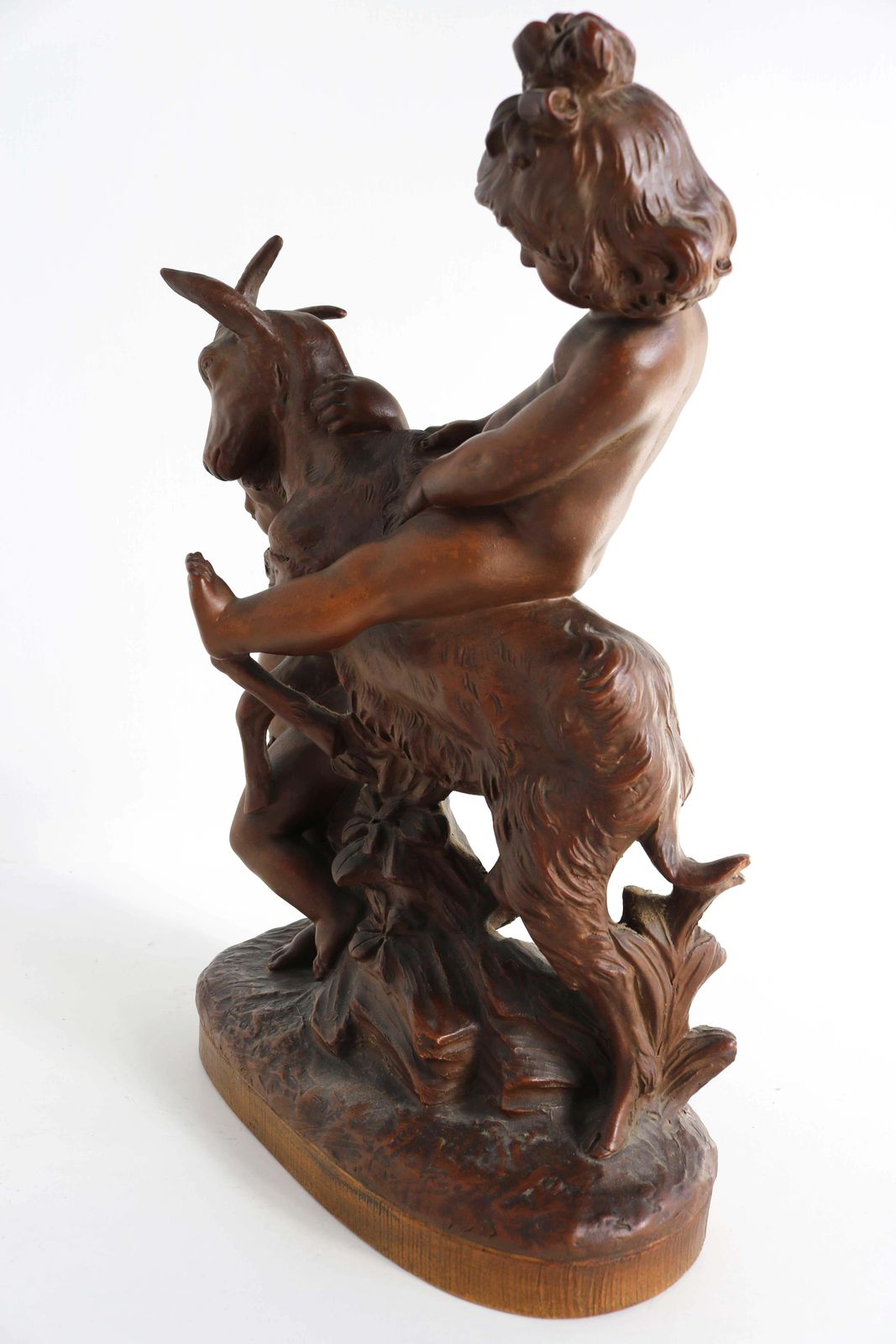 1062.0 Terracotta Sculptuur Jongen En Meisje Spelend Met Geit, Naar Pietro Balestra, Begin 20e Eeuw photo