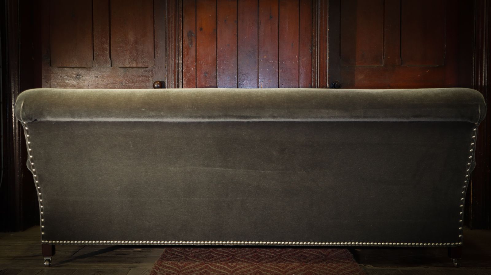 photo vinterior George Smith Jules Sofa 2 Seater With Fixed Seat Charcoal Grey Mohair Rrp £10500