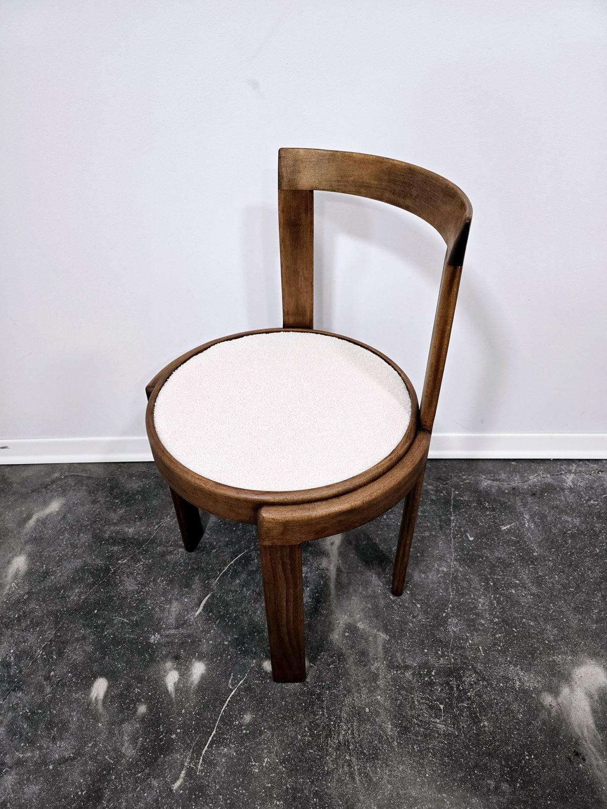 440.0 Bentwood Dining Chairs 1960s, 1 Of 6 photo