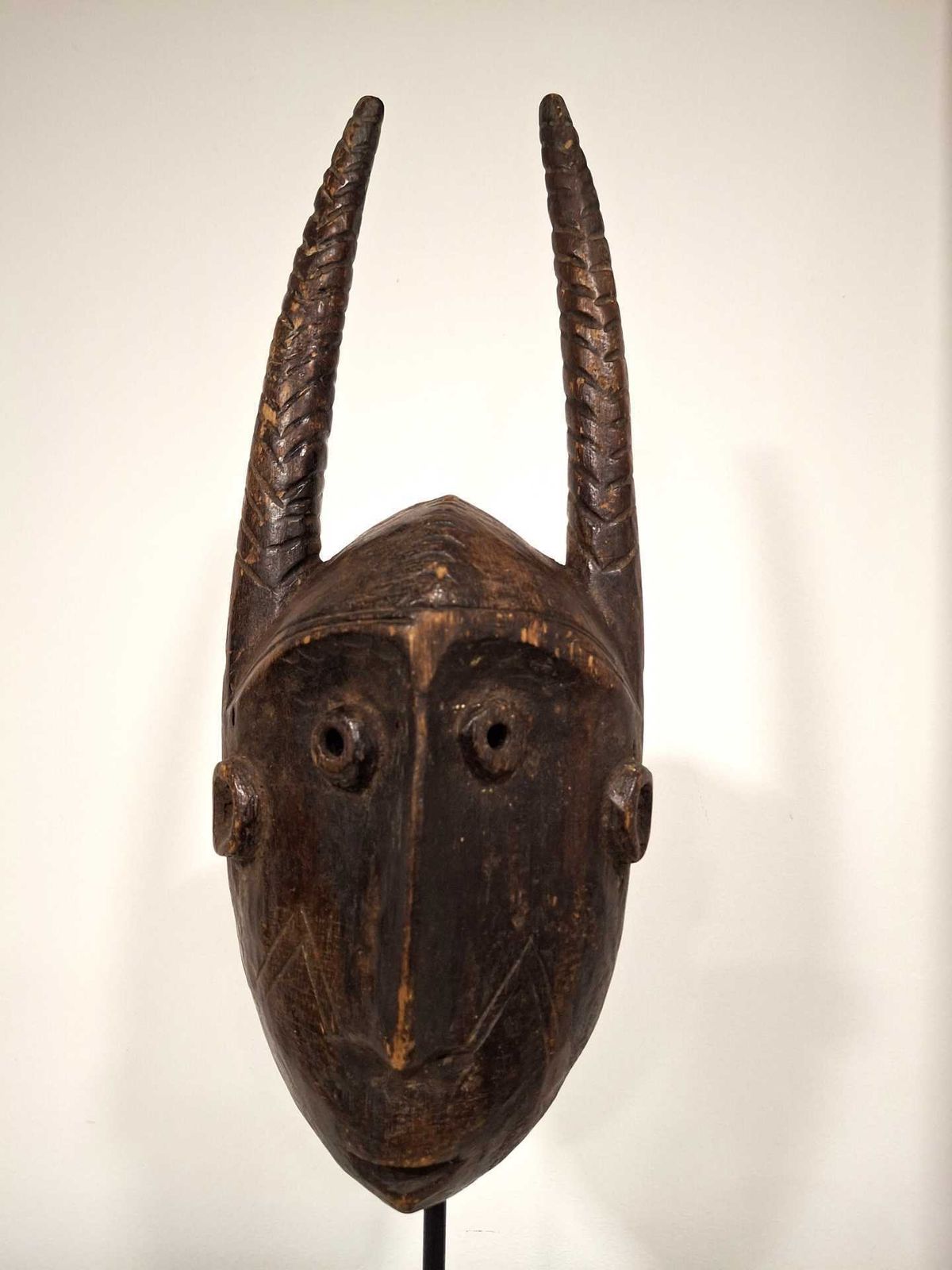 Vintage African Katanda Mask – Lega Tribe, DR Congo – Mid 20th Century photo furniture