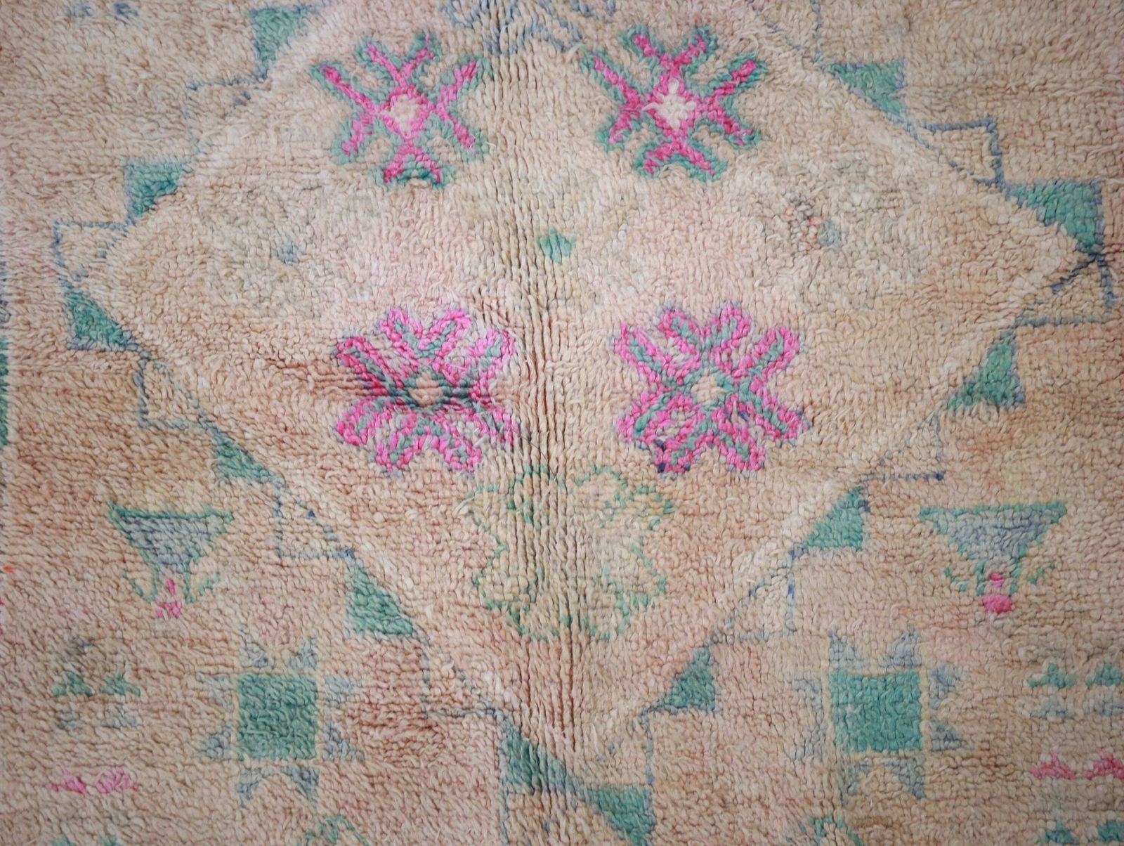 Tazira Vintage Moroccan Rug 6'6" X10'1" photo vinterior