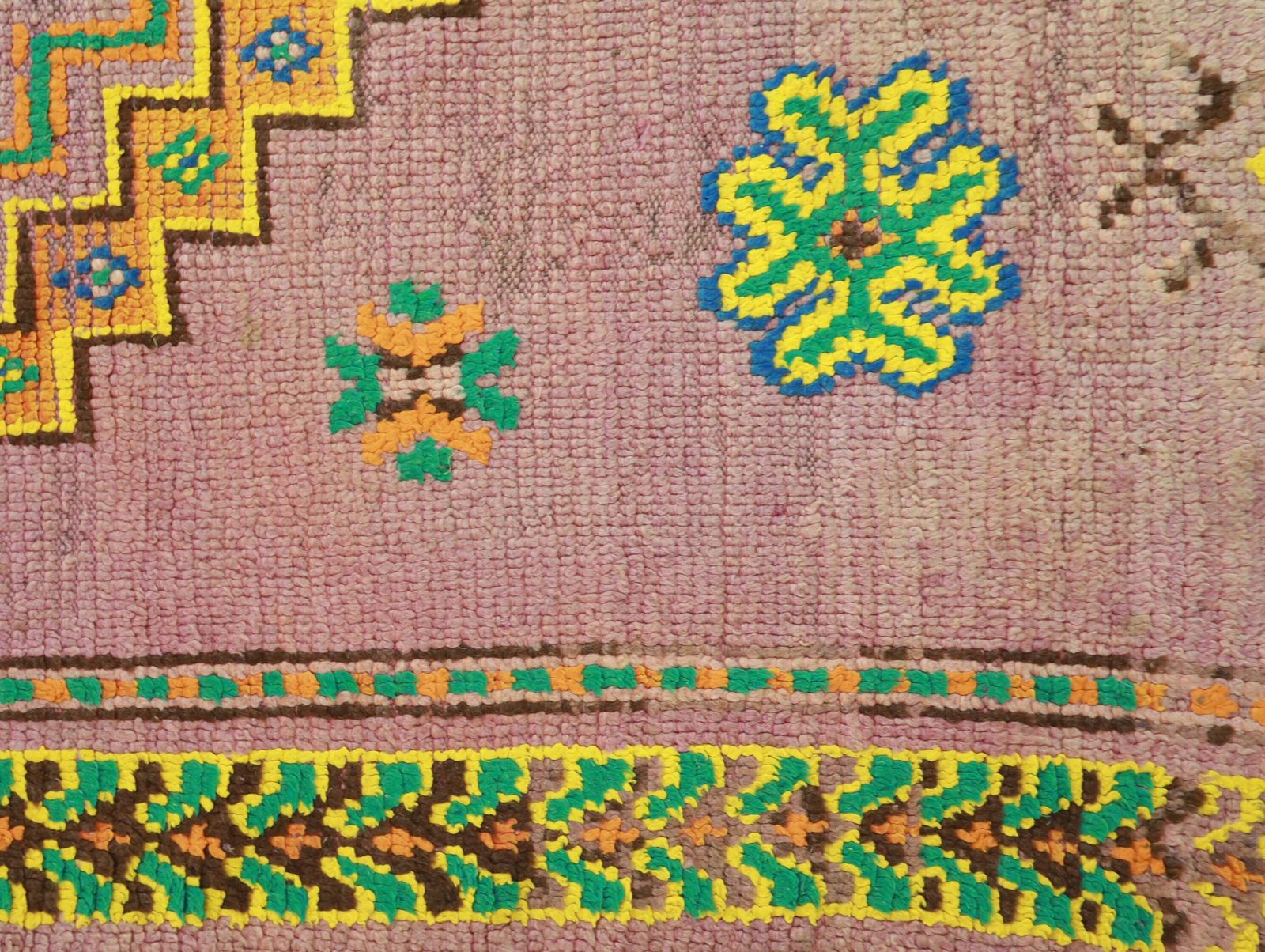 photo for sale Tililla Vintage Moroccan Rug 4'6" X10'3"