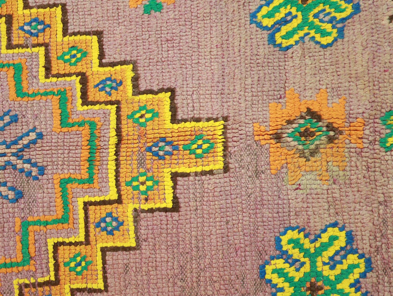 Textiles Tililla Vintage Moroccan Rug 4'6" X10'3" photo