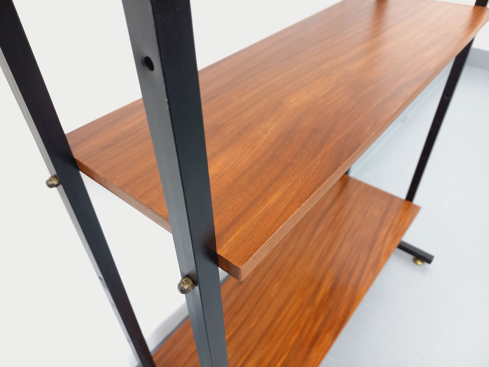 photo furniture Simple Italian Bookcase In Teak And Metal