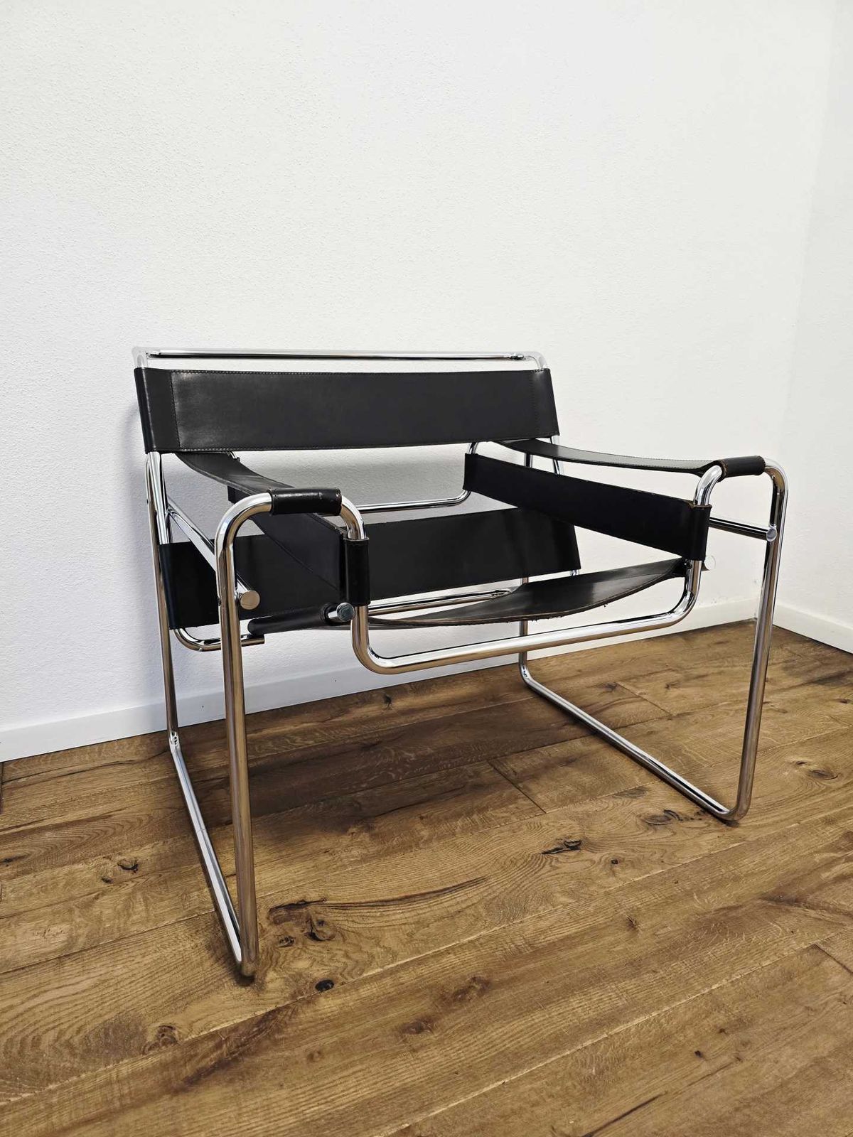 photo for sale 60s Wassily Chair By Marcel Breuer For Gavina (Original) – Iconic Bauhaus Design
