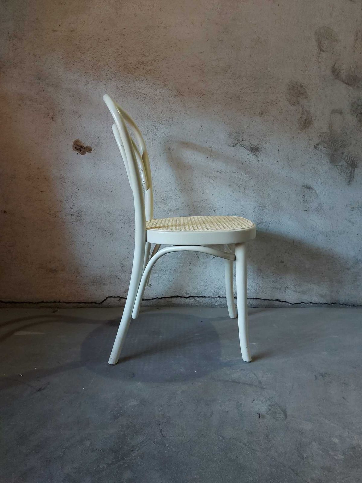 Furniture Bentwood No. 14 Dining Chair, 1980s photo