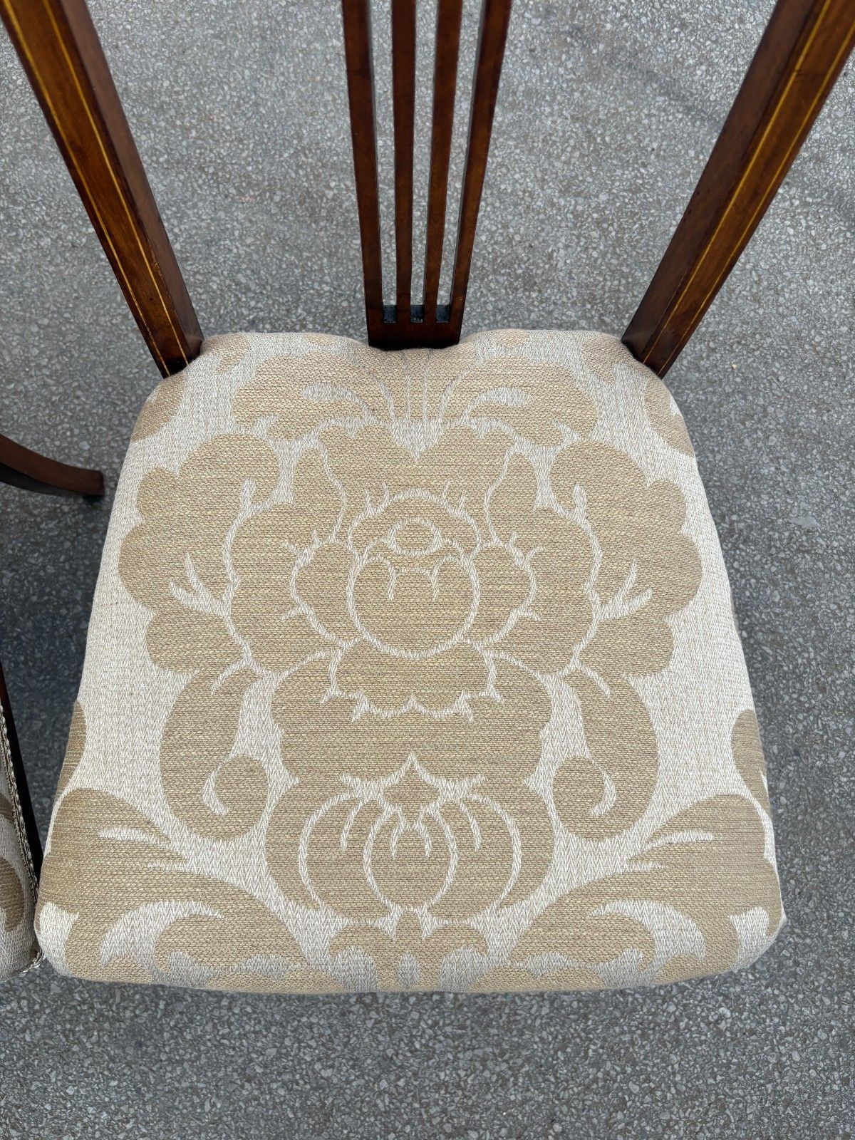 Four Antique Edwardian Mahogany Dining Chairs With Inlay & Upholstered Cushion photo vinterior