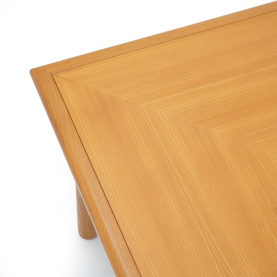 Square “Condogu” Table By Luigi Massoni For Porro, 1970s photo buy