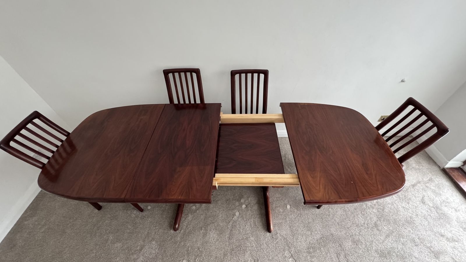 Skovby Danish Rosewood Extending Table, Length 135cm 185cm 235cm4 Chairs And 2 Armchairs photo furniture