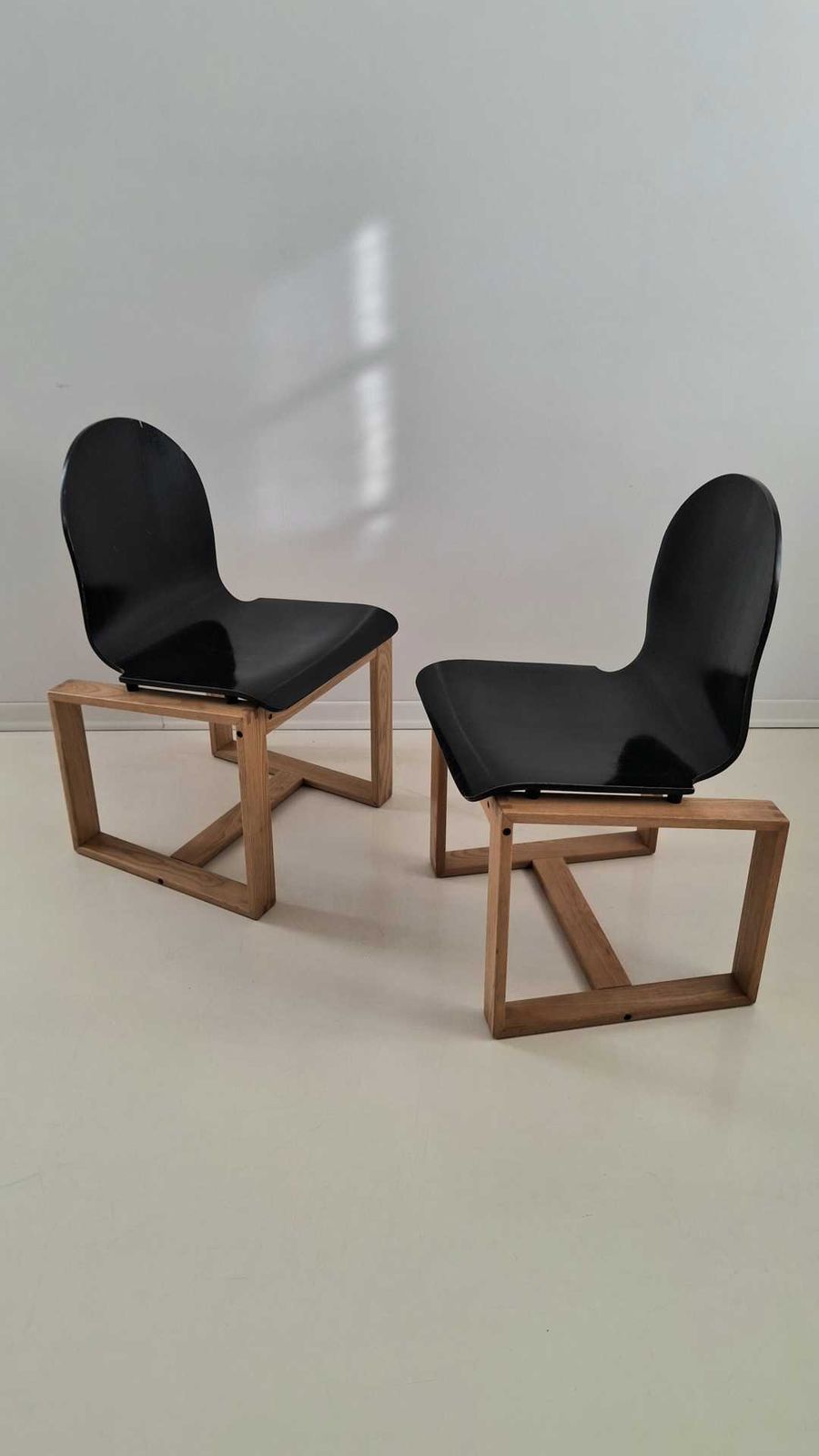 Italian Minimalist Bentwood Chairs, 1970s photo furniture