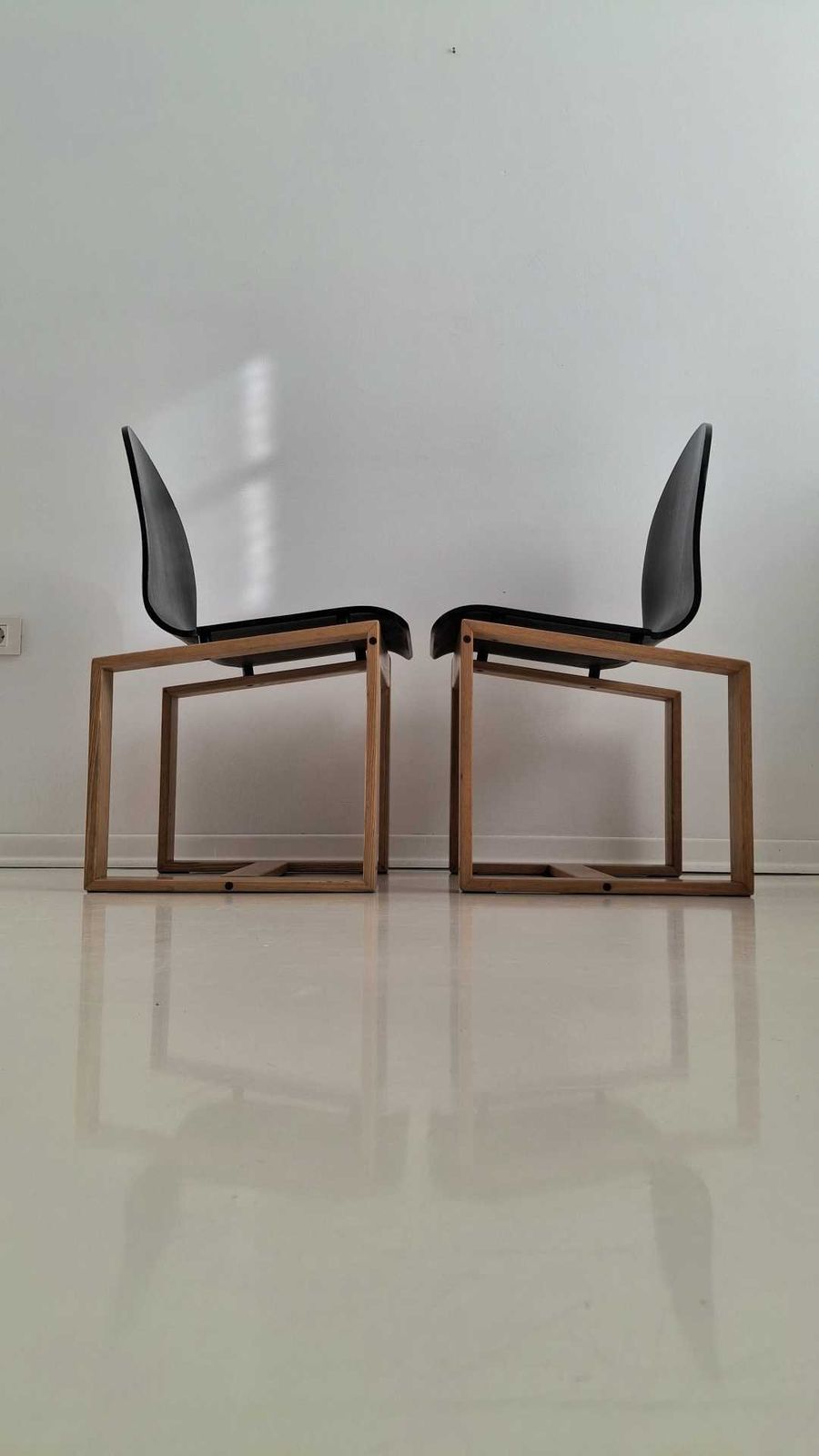 photo vintage Italian Minimalist Bentwood Chairs, 1970s
