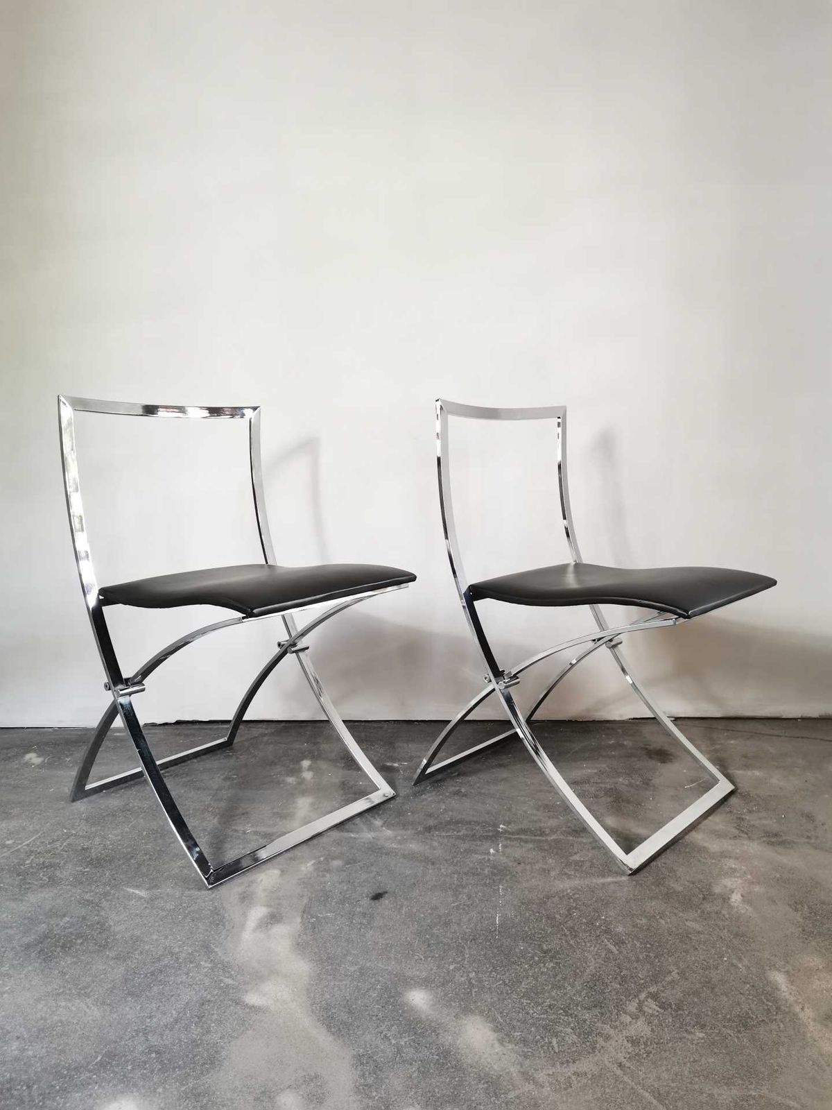 Marcello Cuneo, Model “Luisa”, 1970s Set Of 4 Dining Chairs photo Furniture