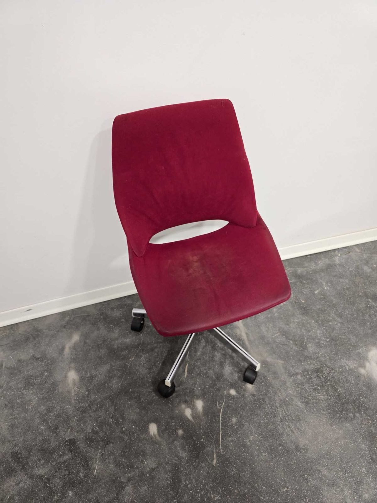 photo vinterior Red Swivel Desk Chair 1970s, Vintage