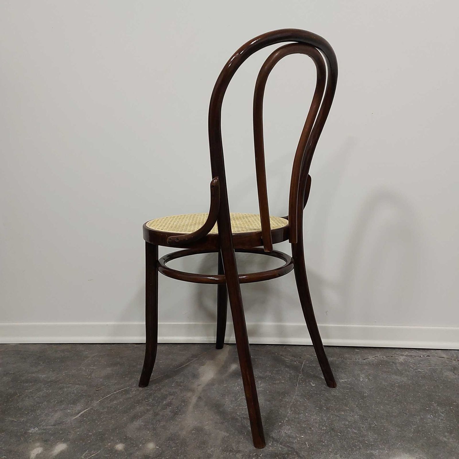 Thonet Dining Chair No. 18 “Wide” 1970s, 1 Of 6 photo vintage
