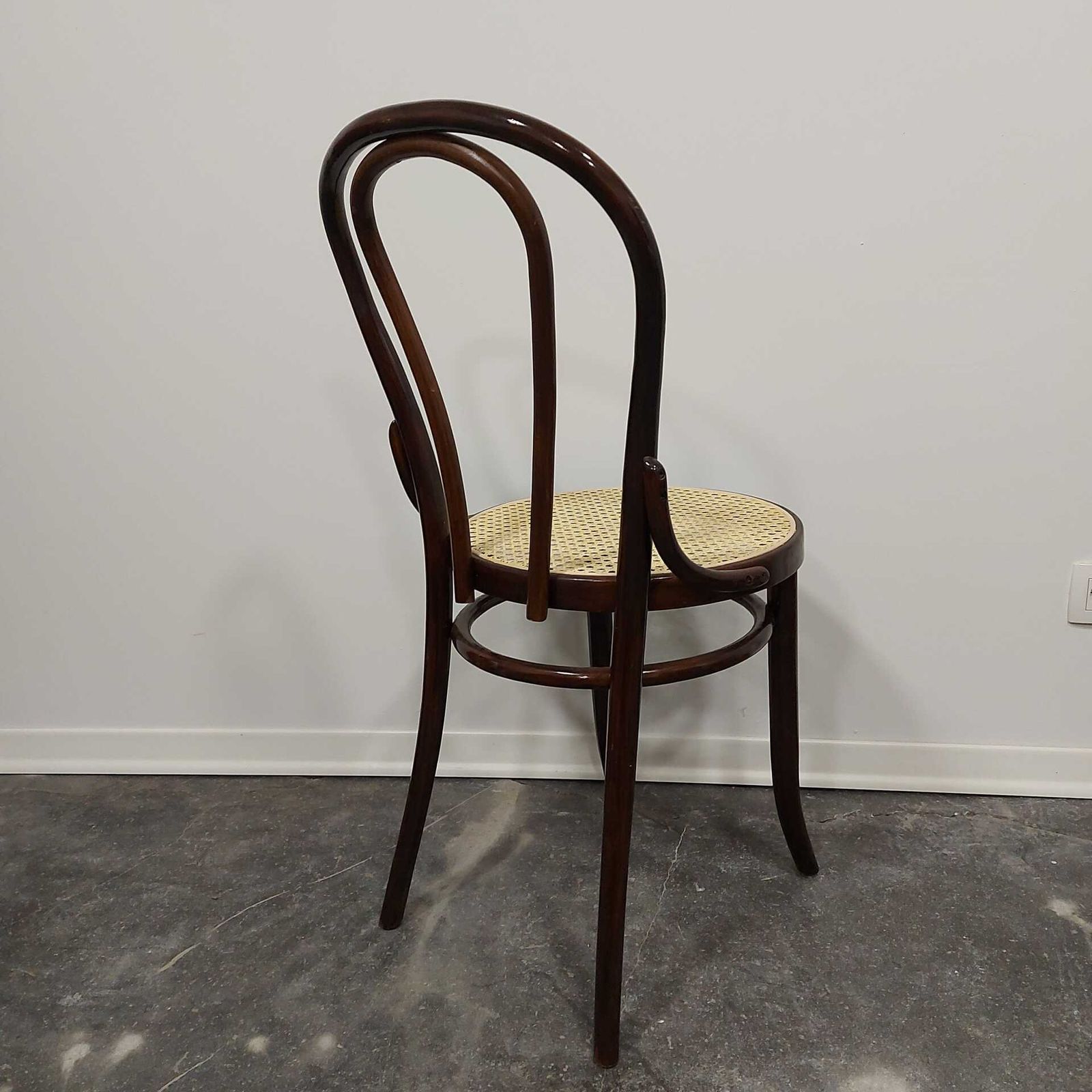 photo for sale Thonet Dining Chair No. 18 “Wide” 1970s, 1 Of 6