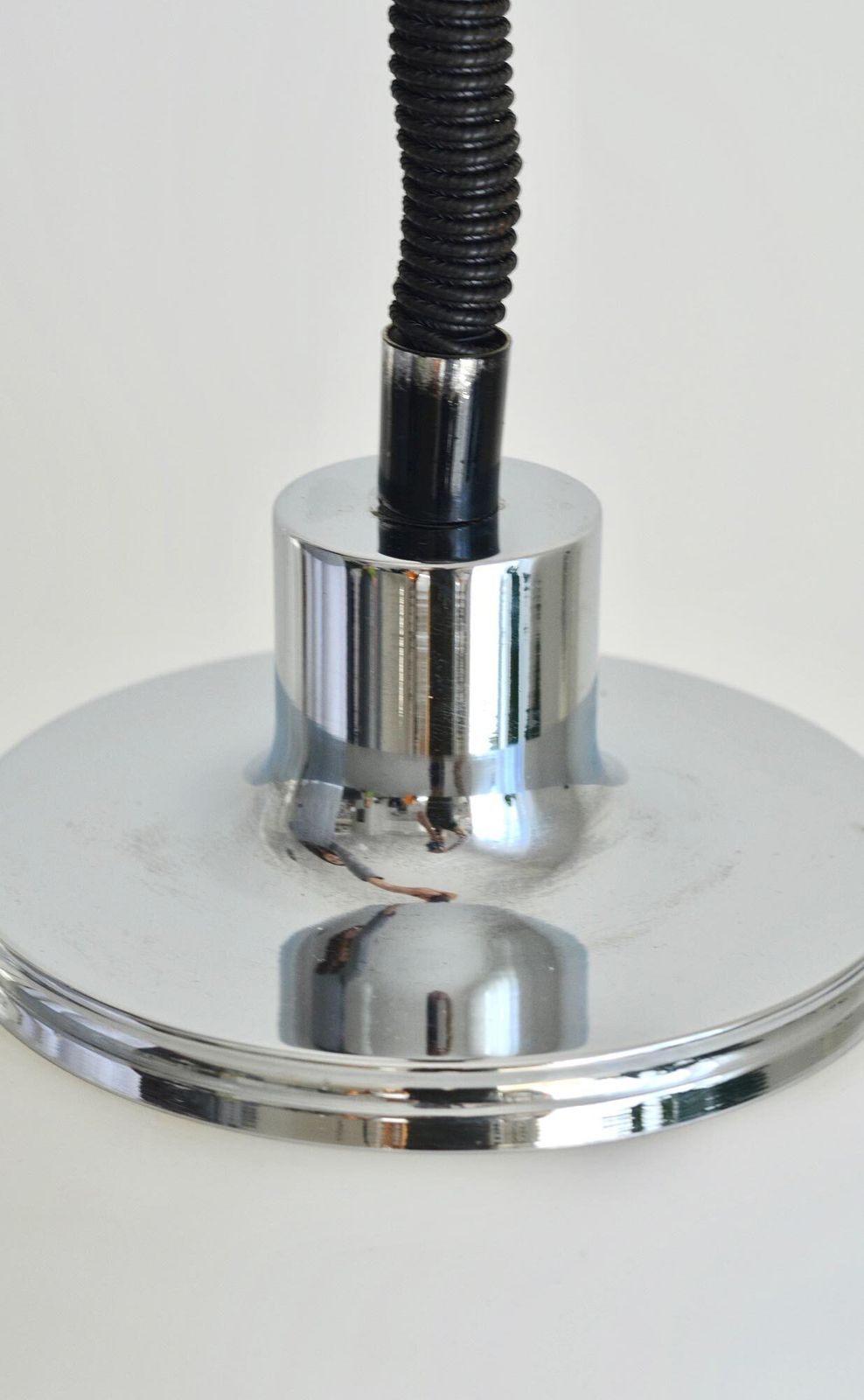 Harvey Guzzini Faro Rise & Fall Pendant Lamp photo for sale