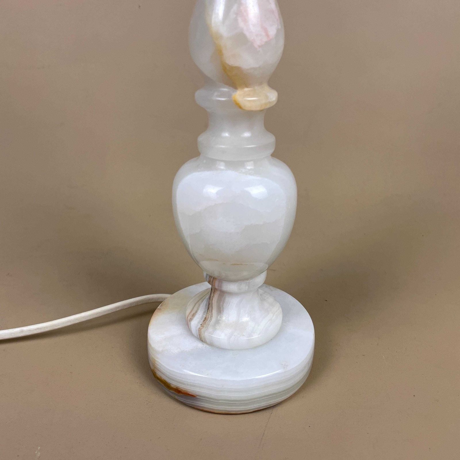 Antique Onyx Marble Lamp Light Bedside Side Table Desk Marbled Patterned Vintage Downton Stone Heavy Classic Natural Off White Pink Flecks photo 65.0