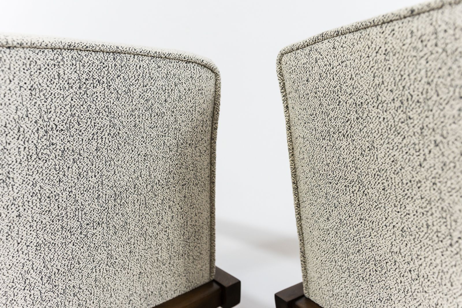 photo vintage Minimalist Armchairs, Poland, 1960s, Set Of 2