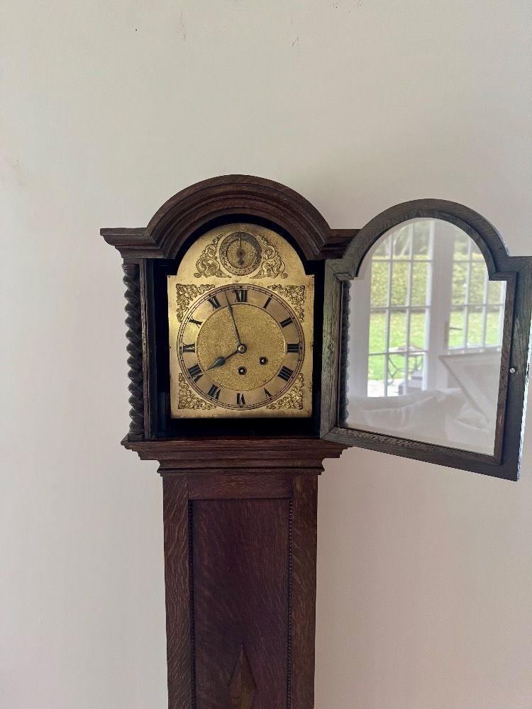 Wonderful Quality Antique Oak Eight Day Chiming Grandmother Clock photo Home Decor