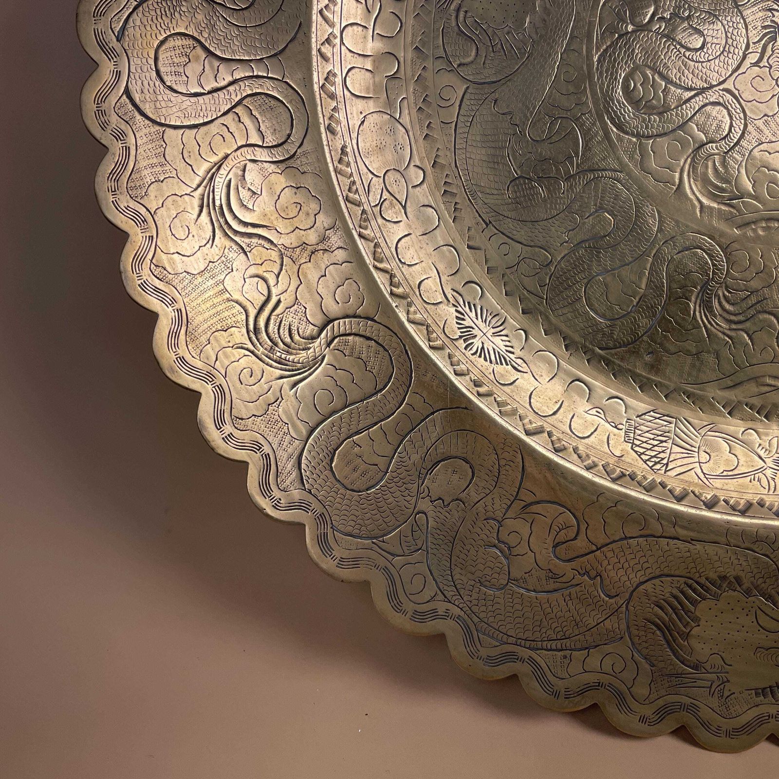 Antique Metal Gold Chinese Oriental Patterned Brass Tray 61cm Plate Round Handmade Etched Intricate Decorative Wall Hanging Vintage Dragon photo furniture