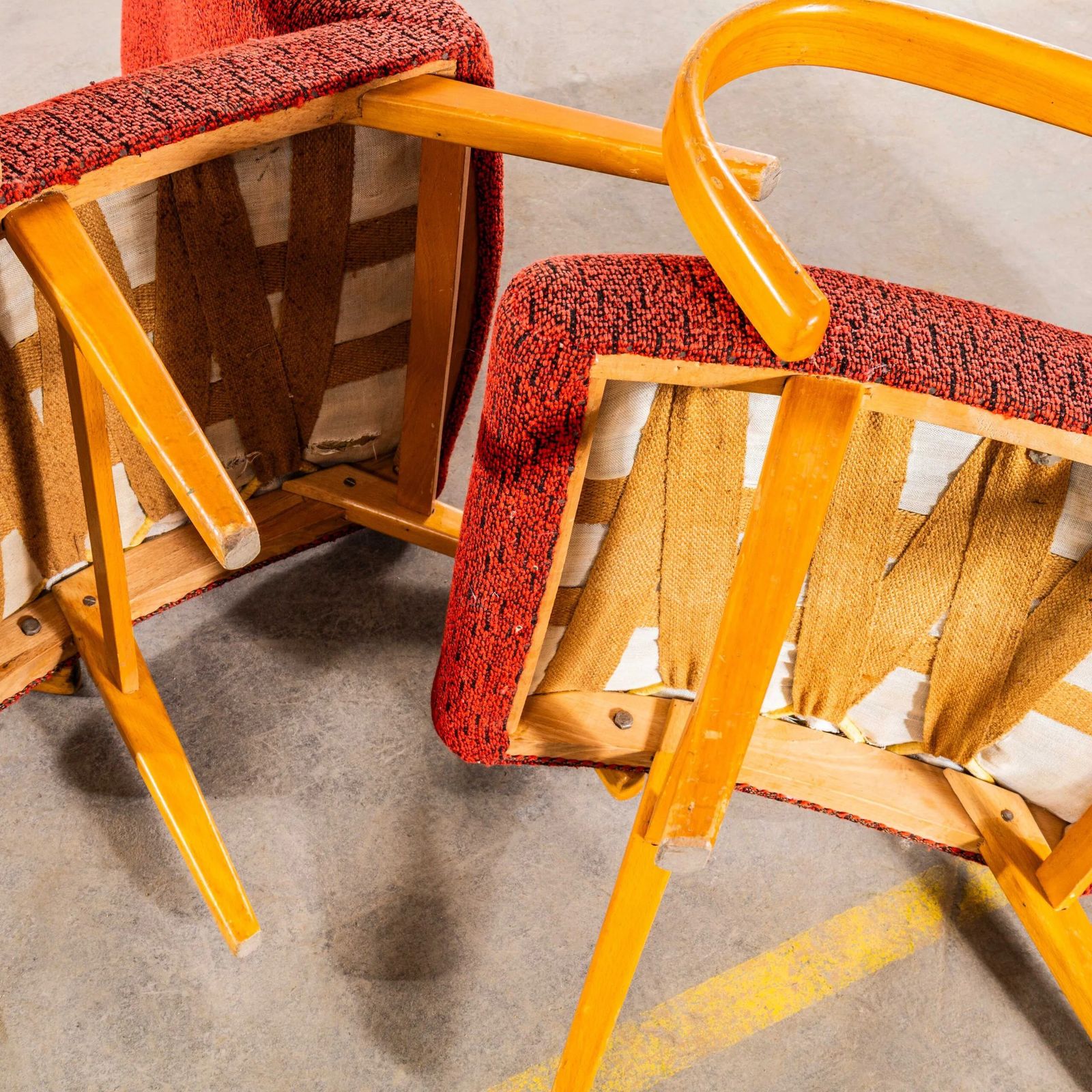 photo furniture 1950’s Jaroslav šmídek Original Armchairs In A Tufted Orange Jacquard – Standard Seat