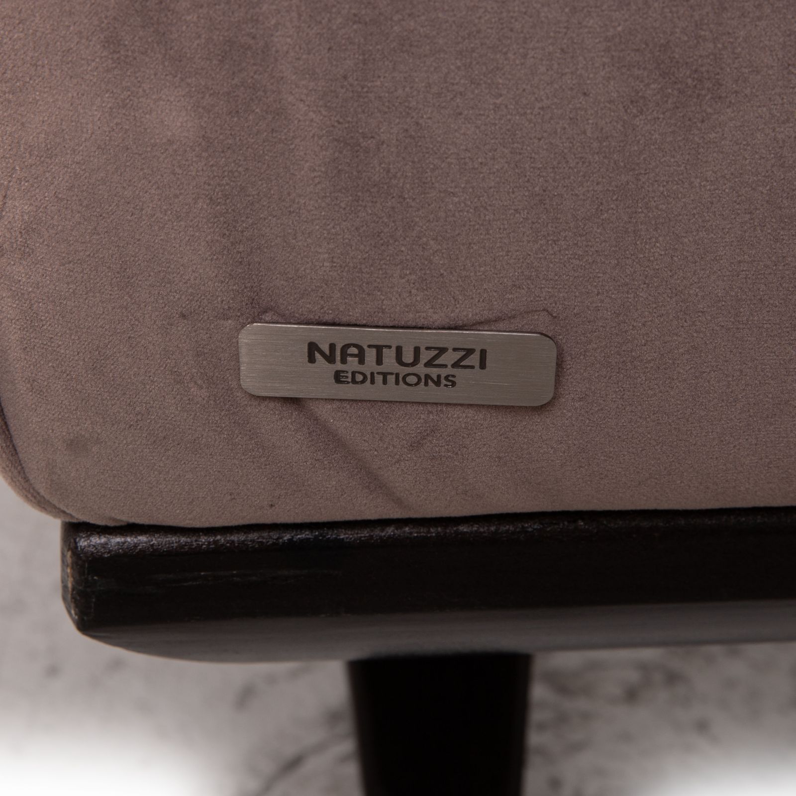 Canapé Natuzzi Audacia en tissu brun, 2 places photo vinterior