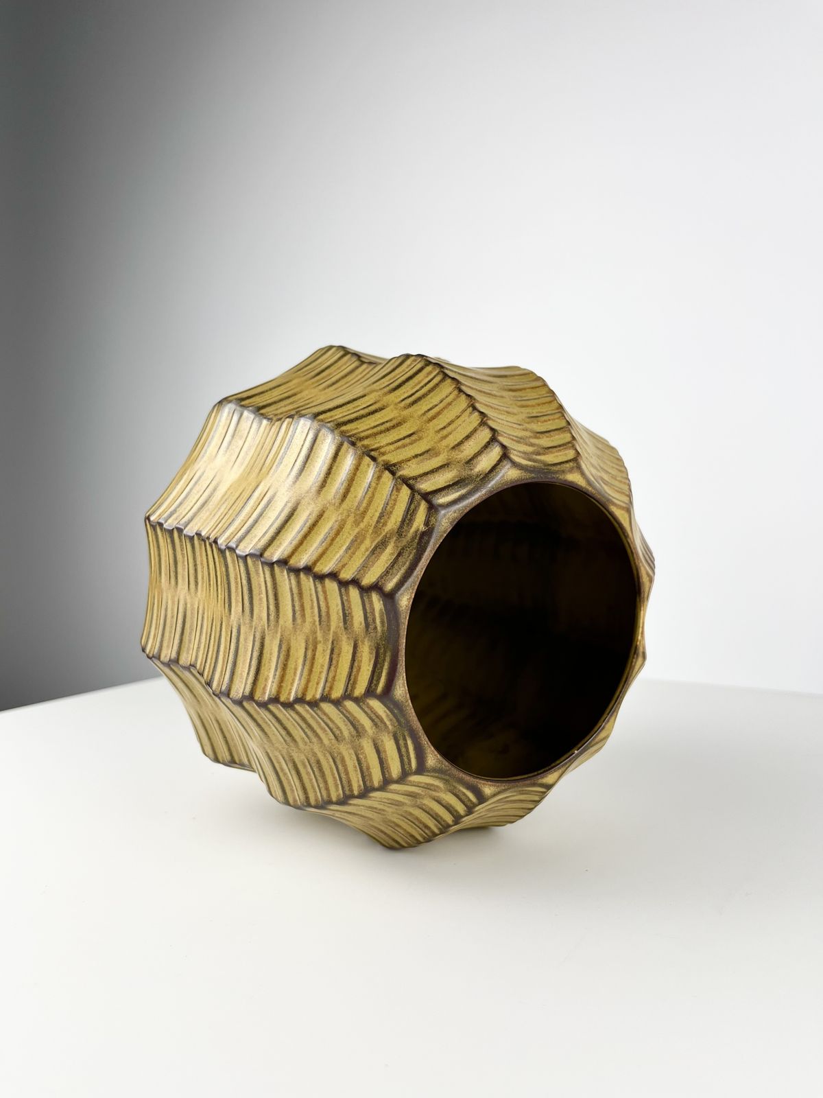 Heinrich Fuchs For Luisenburg Keramik ‘Calabash’ Vase, Germany 1970s photo vintage