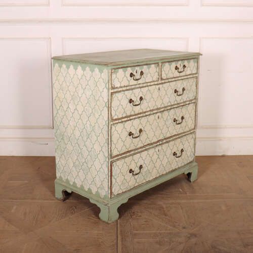 English Painted Chest Of Drawers photo vinterior