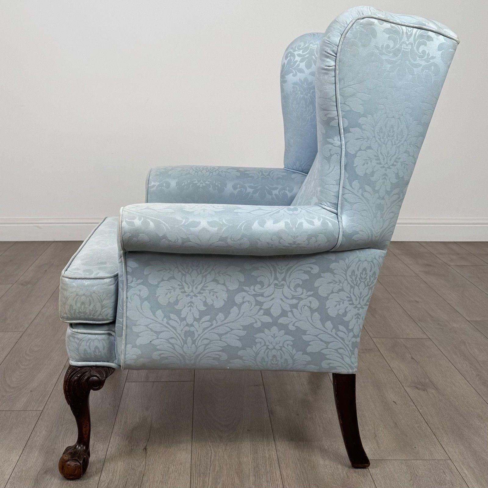 Antique 20th Century Wingback Armchair In Oak photo furniture