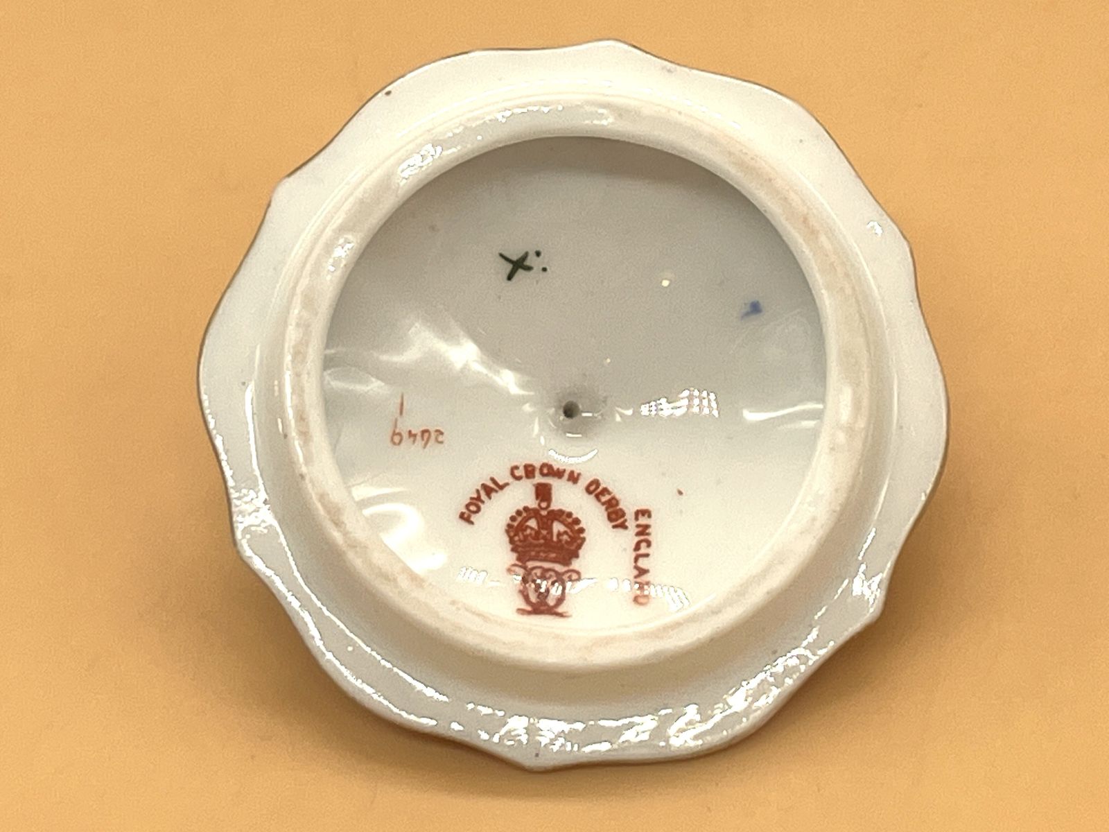 Antique Royal Crown Derby Porcelain Melton Imari Design Trinket Box. C1908. 2649. photo Home Decor