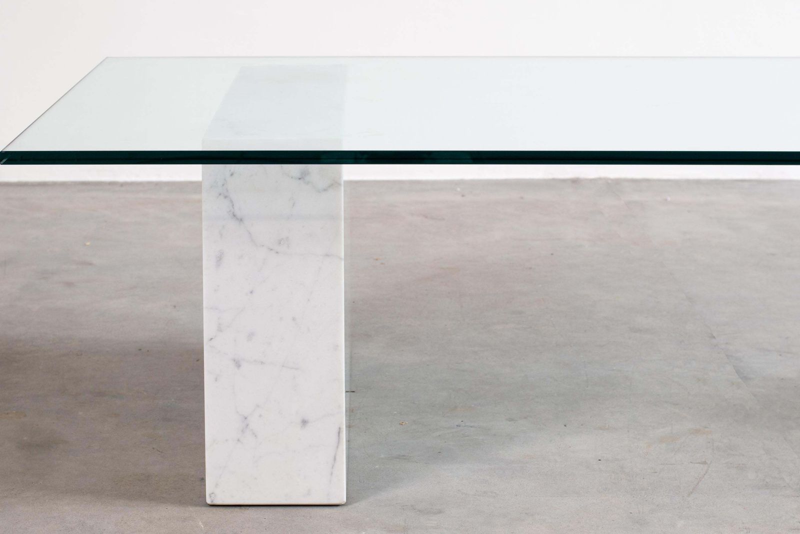 Massimo Vignelli Kono Table In Carrara Marble And Copper Casigliani, 1979 photo for sale