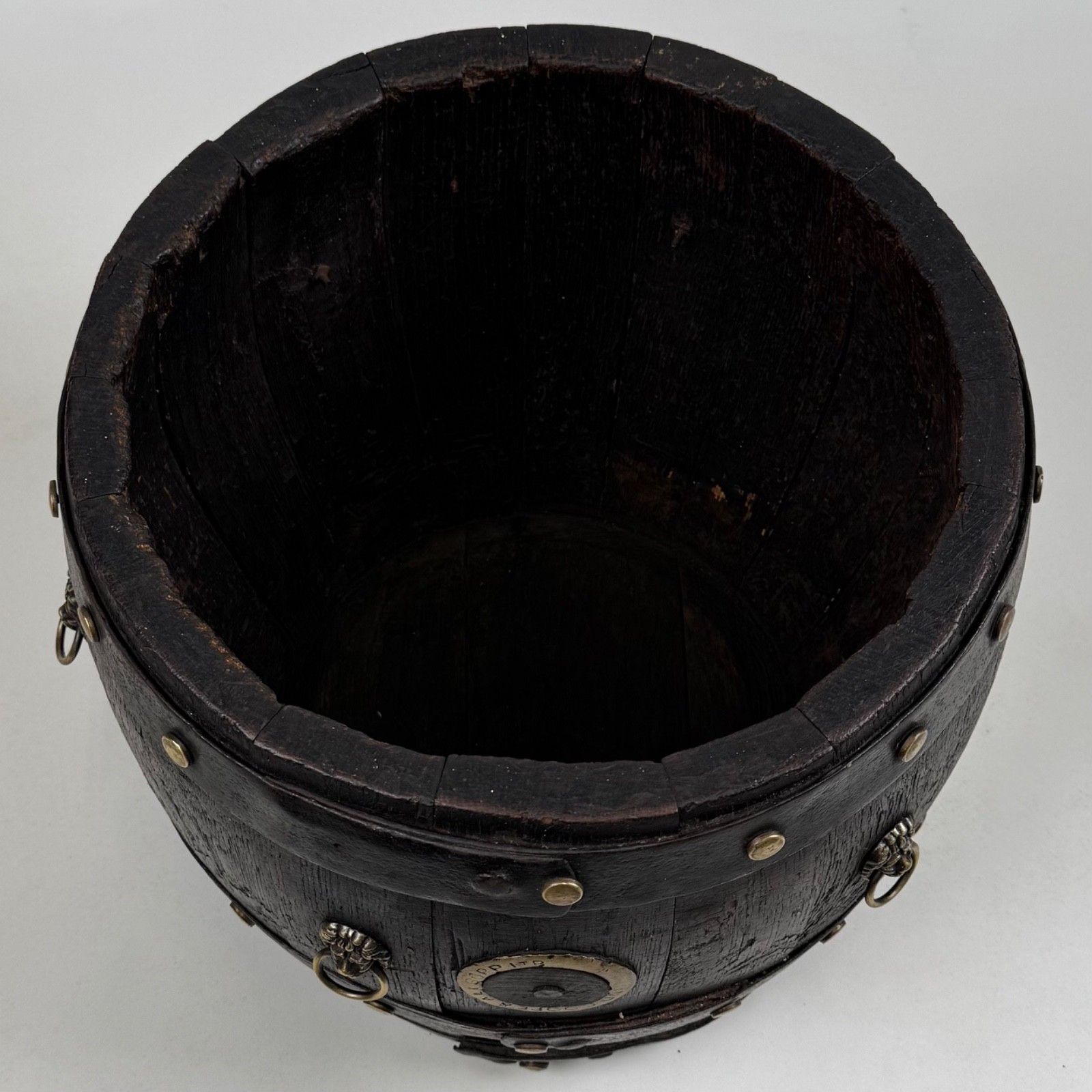 Antique 19th Century Decorative Barrel Planter In Oak photo vinterior