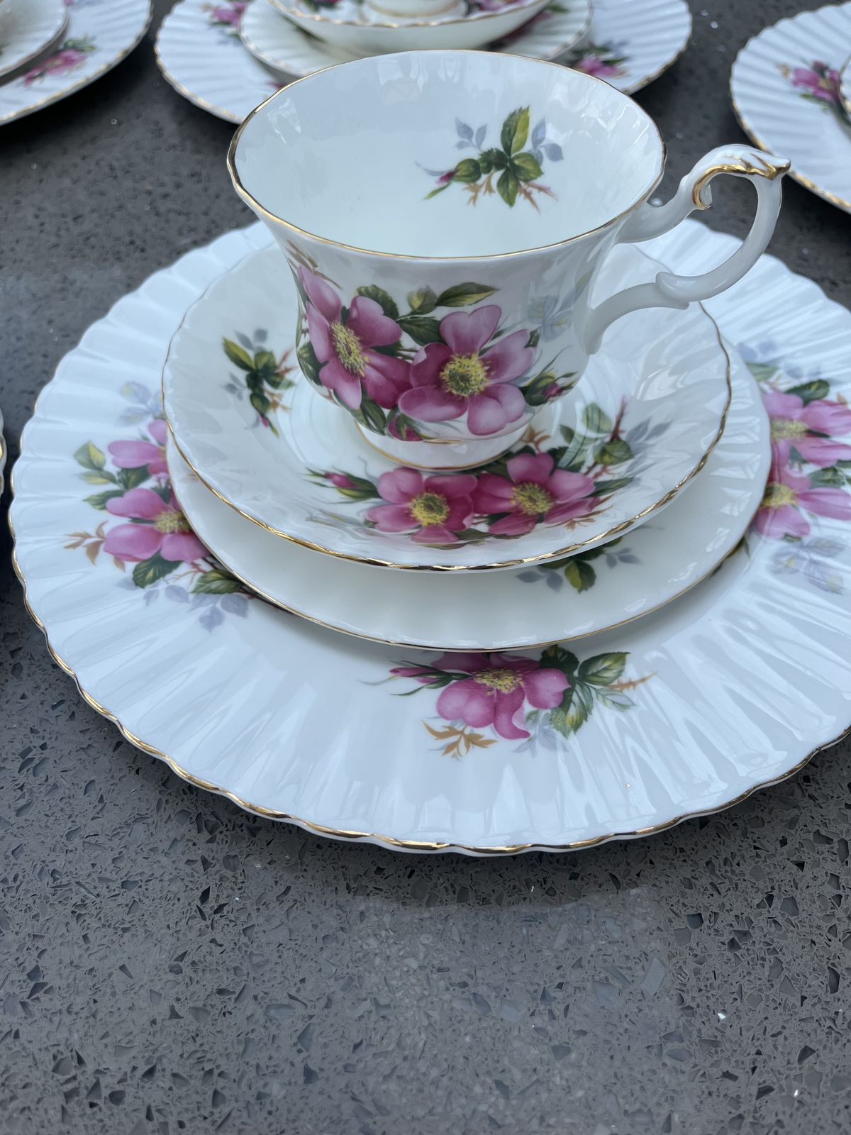 Royal Albert Prairie Rose Collection Of Teacups, Saucers, Lunch/Salad Plates, Sugar Bowl, Cream Jug And Coffee Pot, Made In 1962