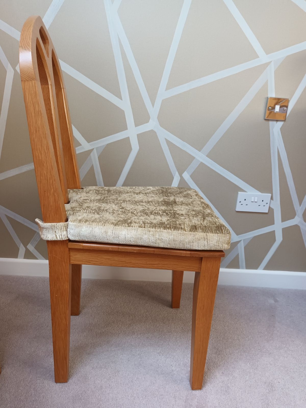 Contemporary Laura Ashley Solid Oak Dining Chairs X 6 photo vinterior