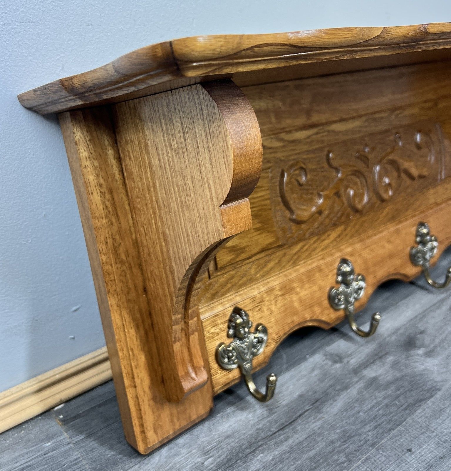 photo furniture French Vintage Coat Rack Oak 4 Hooks Wall Shelf Carved Coat Hanger Lot 4239