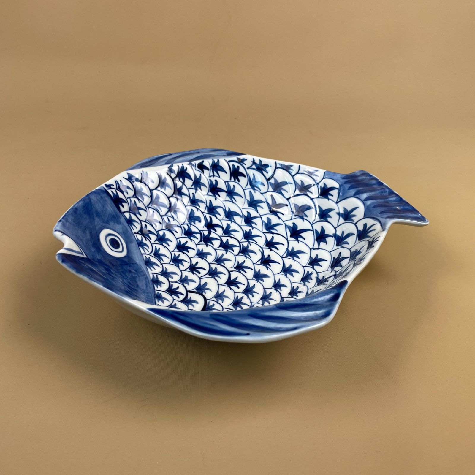 Blue White Parlane Ceramic Fish Bowl Hand Painted Coastal Serving Dish Vintage Ocean Nautical Decor Kitchen Table Centrepiece Art Pottery photo furniture