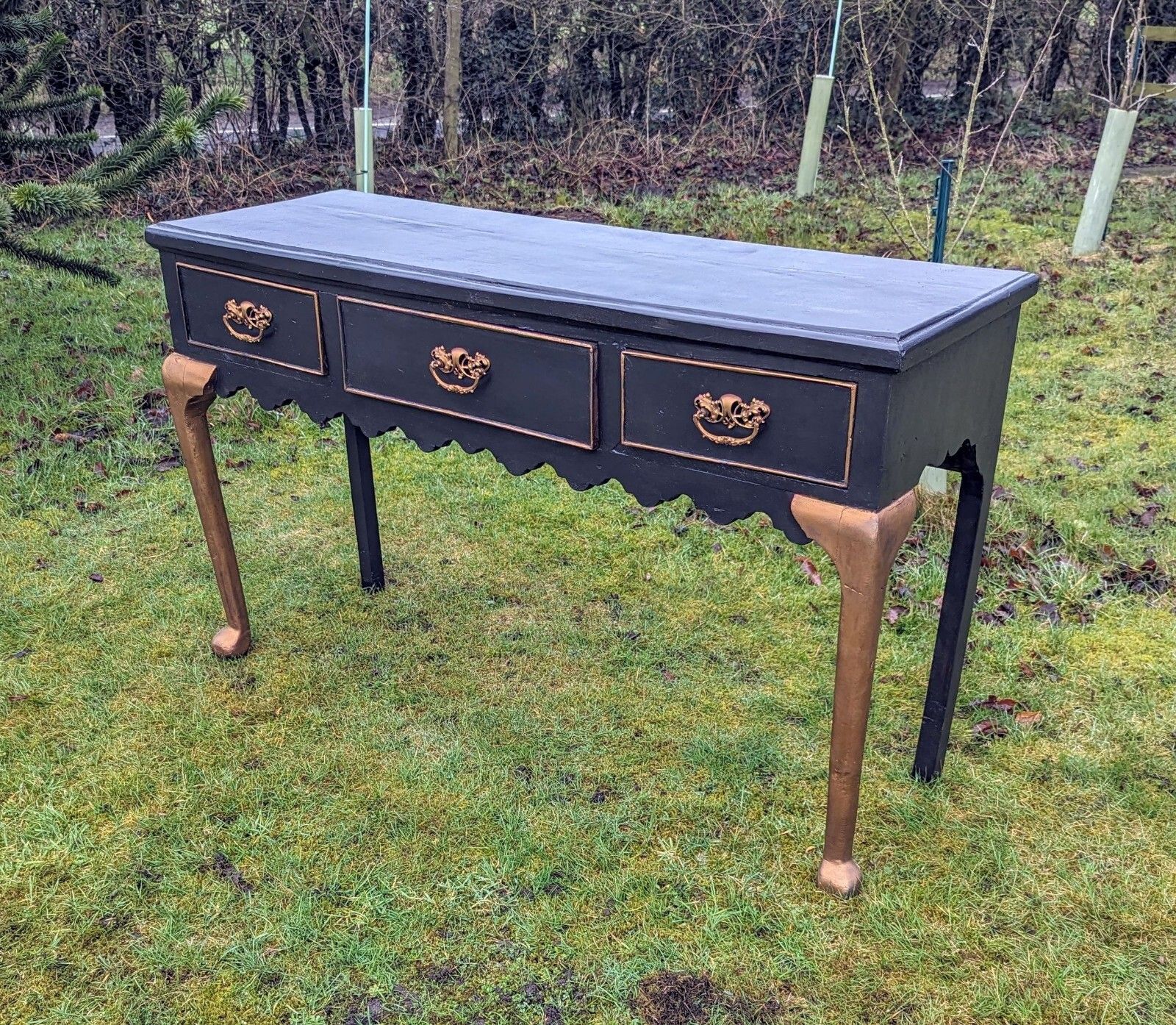 18th Century Georgian Painted Console Cabriole Supports Delivery Available 0244.