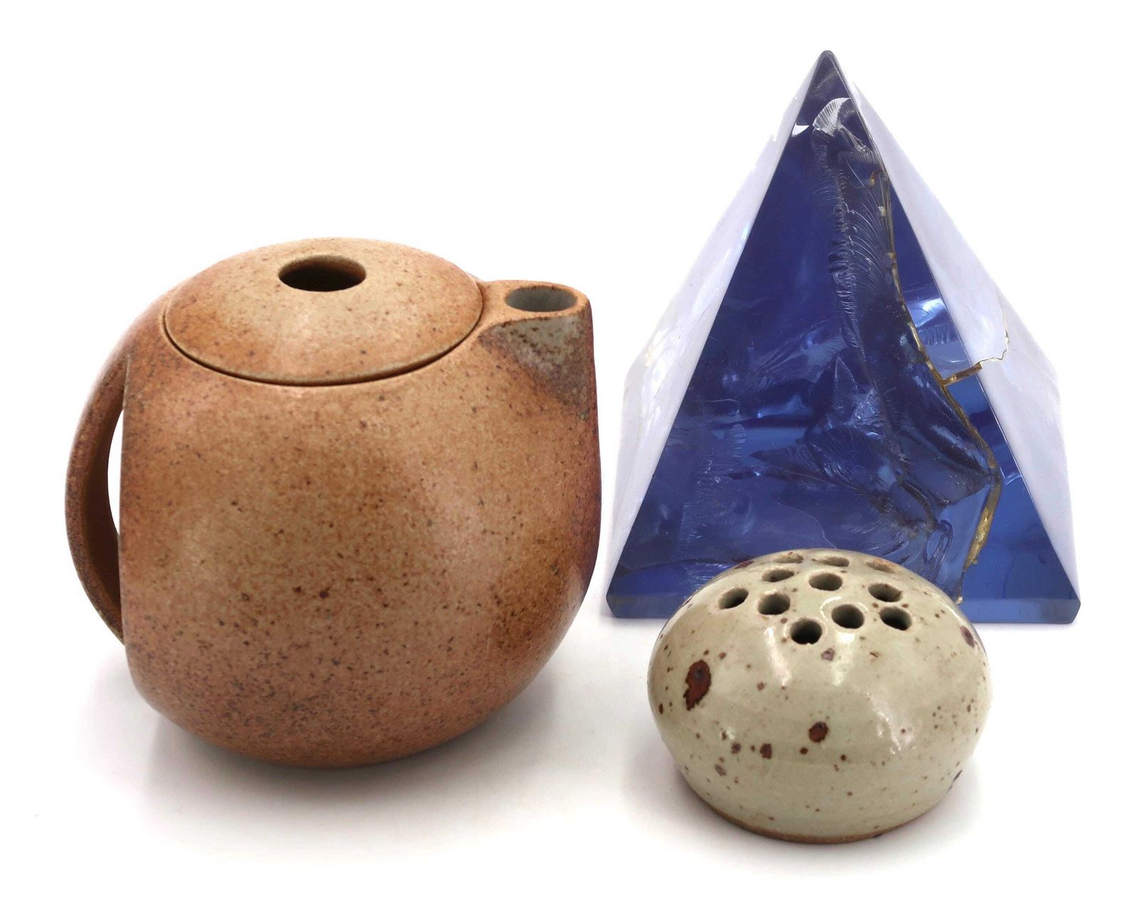 Sculpture, Fractal Resin Pyramid By François Godebski, 1970s / Blue, Minimalist, Home Decor, Geometric Shapes, Dangotte, Giraudon Style photo for sale