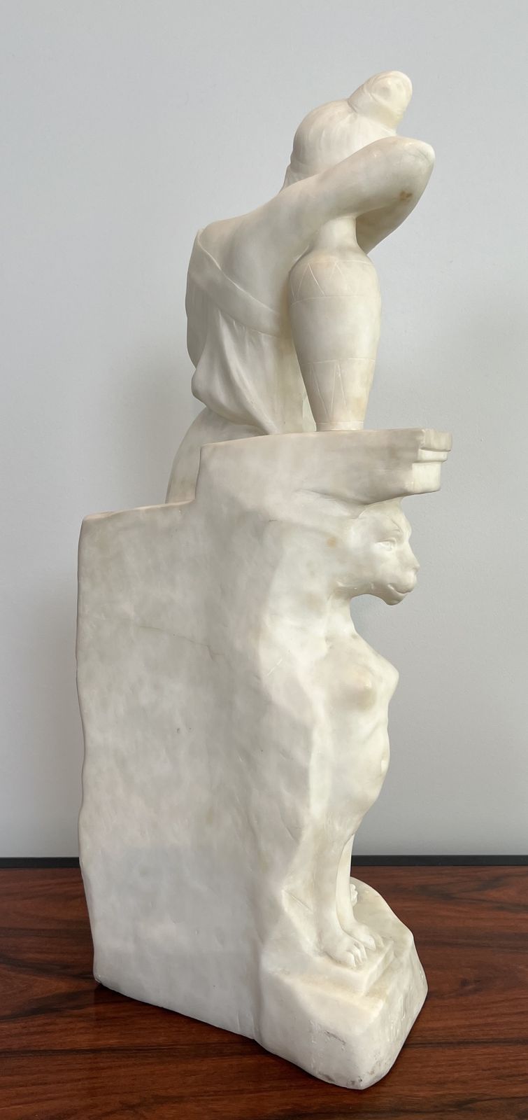 2800.0 Carrara Marble Sculpture Representing A Romantic Young Girl With A Jug. Italian Work Signed Dante Zoi Of Florence. 19th Century photo