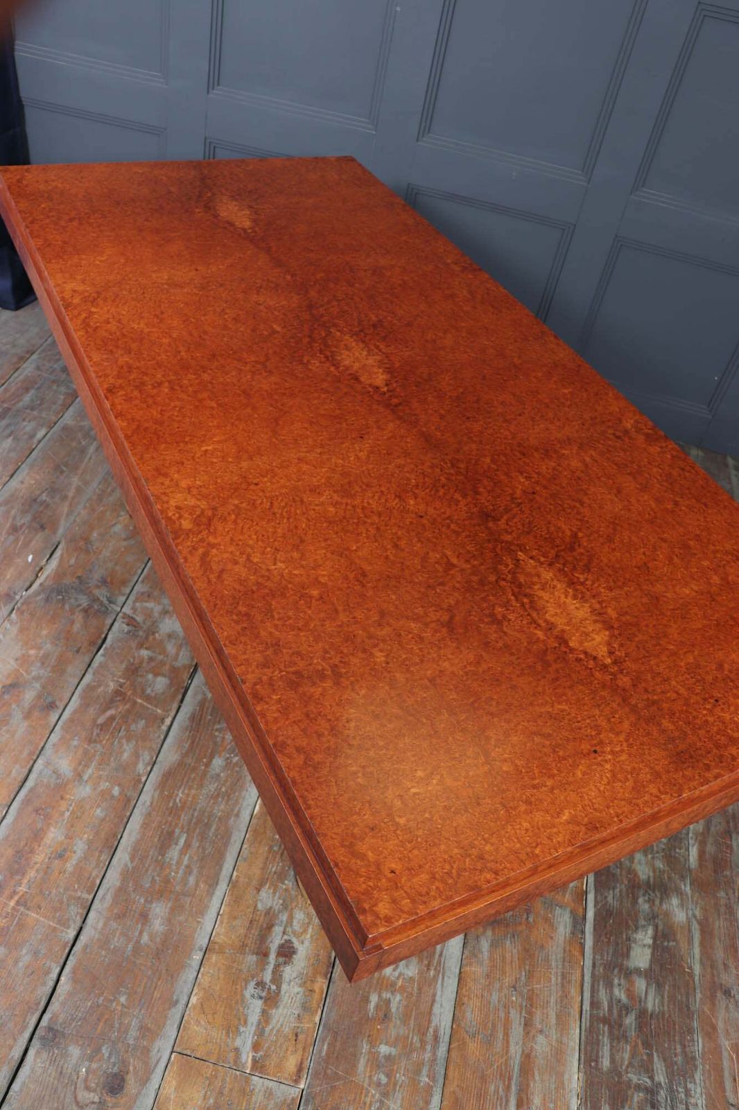 photo buy French Art Deco Dining Table In Amboyna, Circa 1925