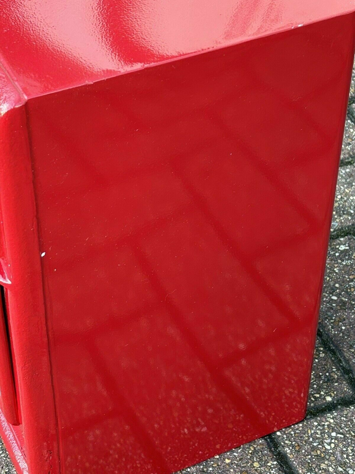 Red Post Box. With 2 Keys. Cast Iron & Steel. We Ship Worldwide. photo vinterior