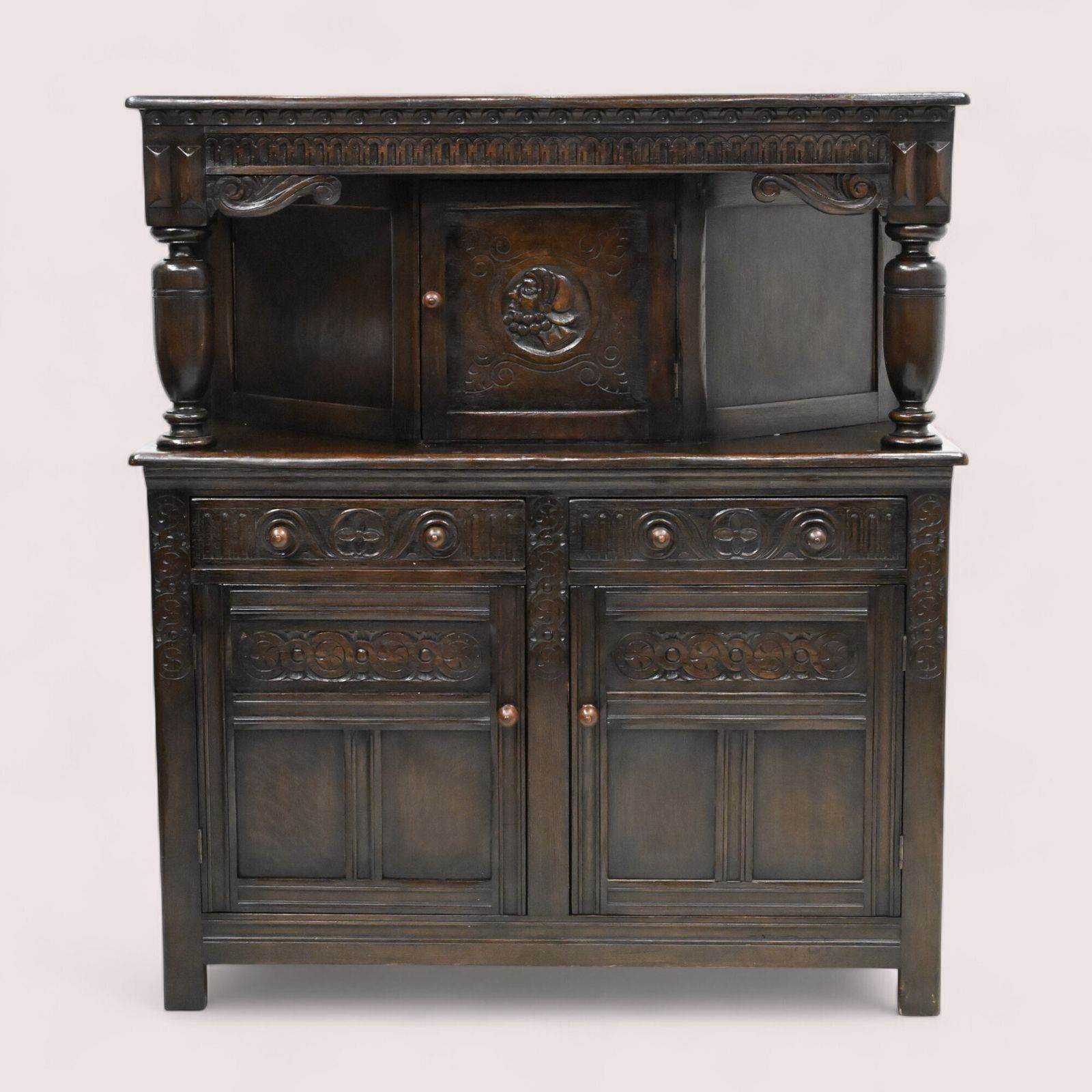 Oak Court Buffett Sideboard 1920s By Skull (Ercol) Free Uk Delivery.
